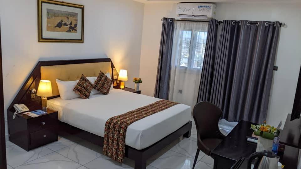 Bravia Eco Hotel Lome Luaran gambar